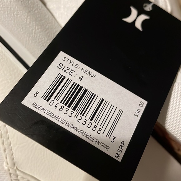 Hurley NWT size 4 court shoe Leather - Picture 16 of 16